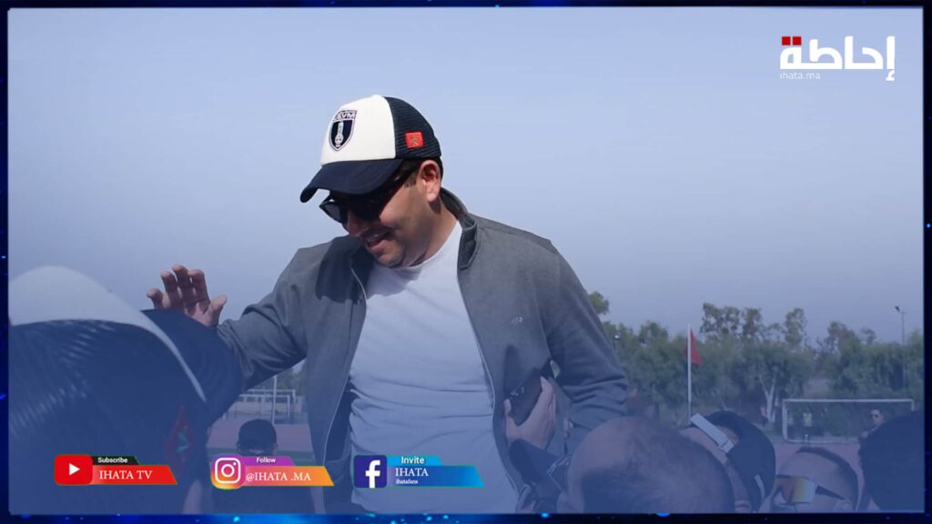 احتفالية مجنونة للوزير بنسعيد عقب صعود فريقه إتحاد يعقوب المنصور للقسم الوطني الأول (فيديو)