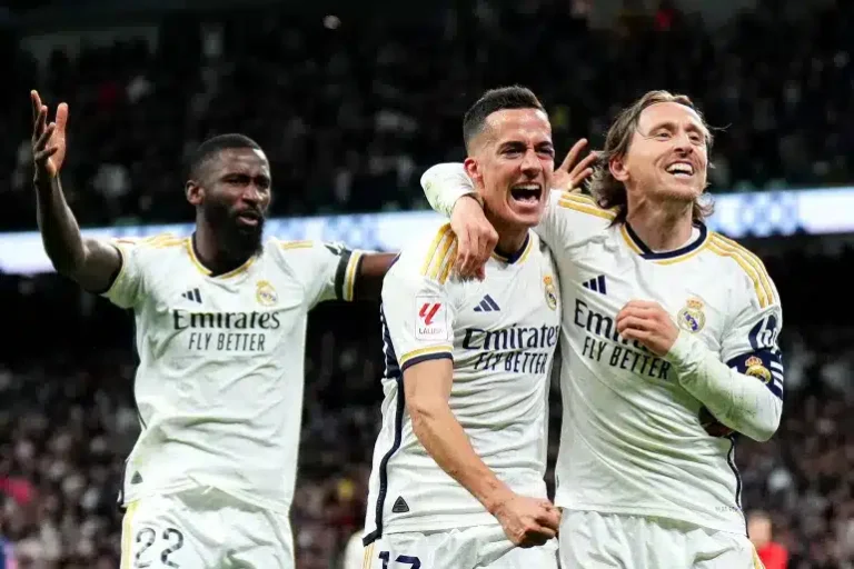 ريال مدريد يستعد لتجديد دمائه.. التمديد للاعبين ورحيل أسماء تاريخية
