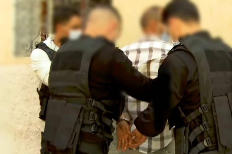 ترويج المخدرات والمؤثرات العقلية يقود ثلاثة أشخاص إلى التحقيق بالخميسات