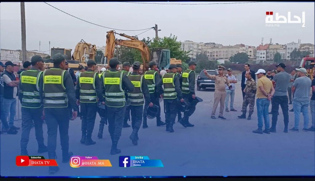 دوار بويه.. هدم أقدم كاريان بعين السبع وسط استنفار أمني كبير (فيديو)
