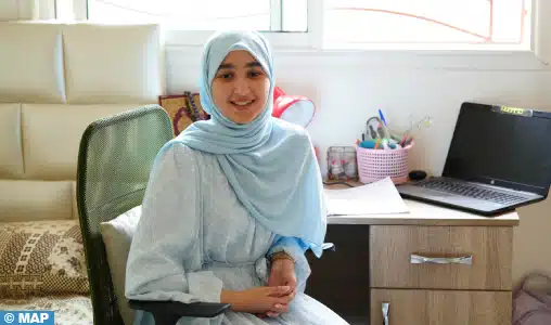 التلميذة بناني: "الطب ليس شعبة فقط… بل رسالة إنسانية أطمح لحملها"