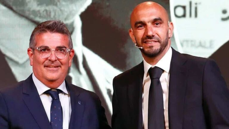 الركراكي يمثل المغرب في مؤتمر دولي للمدربين بإسبانيا