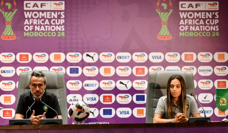 مدرب المنتخب الوطني النسوي لكرة القدم، خورخي فيلدا