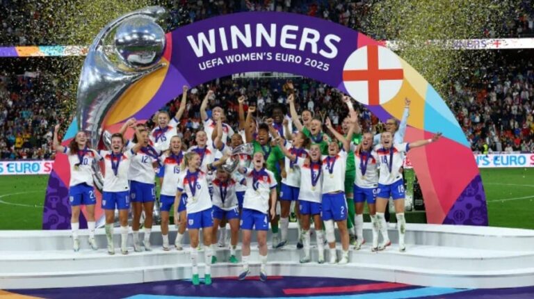 كأس أوروبا لكرة القدم للسيدات.. المنتخب الإنجليزي يتوج بلقب البطولة بعد فوزه على إسبانيا