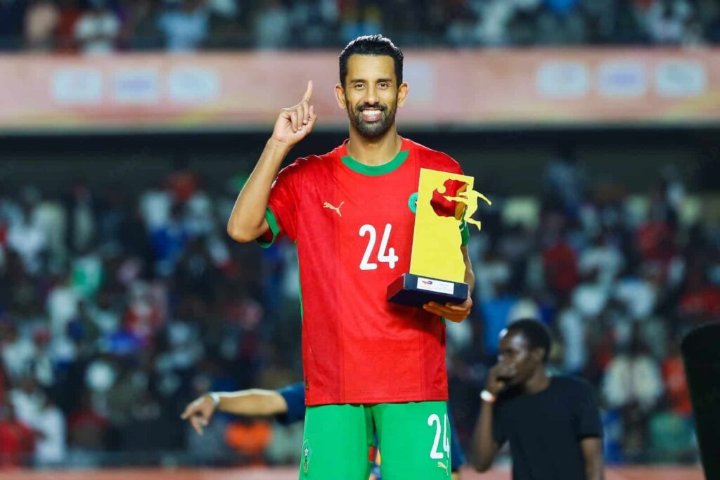 تتويج محمد ربيع حريمات بجائزة أفضل لاعب في شان 2024 تكريم للبطل