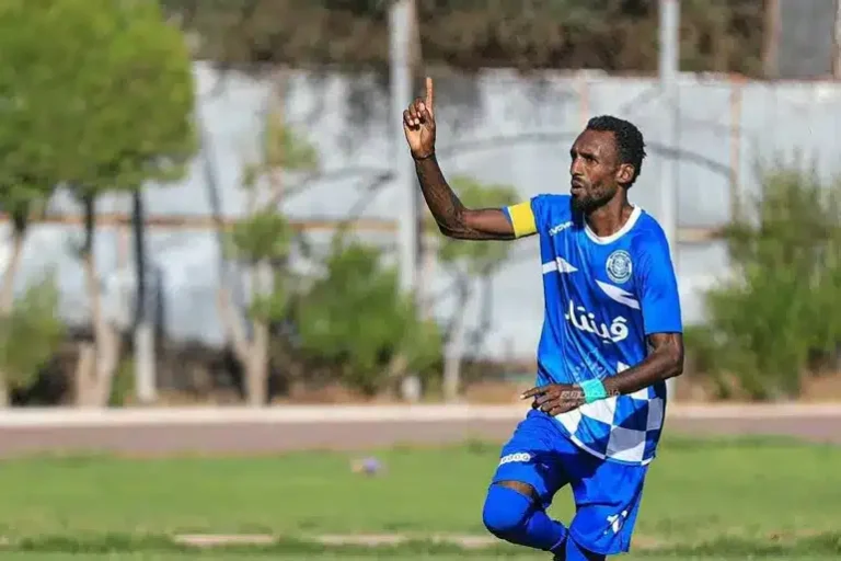 صلاح ينتقد يويفا بعد إهمال تفاصيل وفاة نجم فلسطين سليمان العبيد