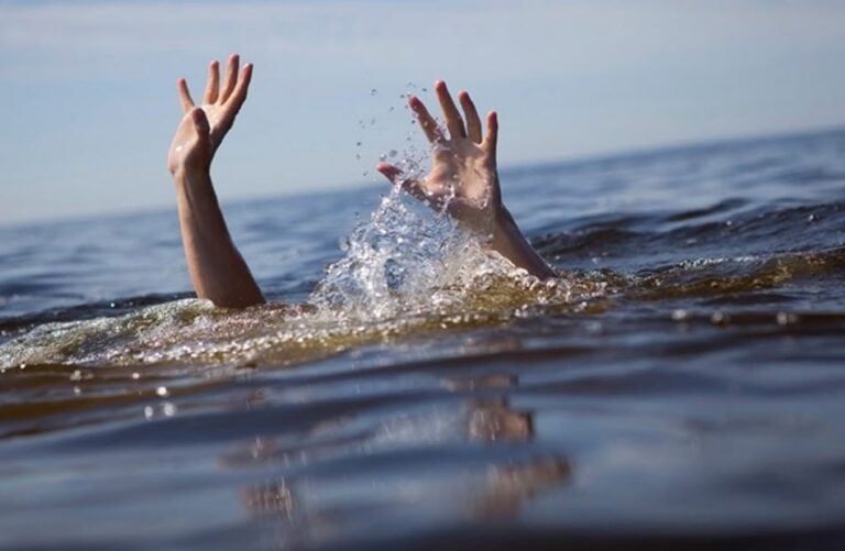 مياه بحر الجديدة تلفظ جثة ثلاثيني