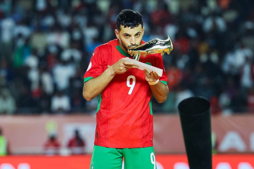 أسامة لمليوي صعود مبهر لمهاجم بارع