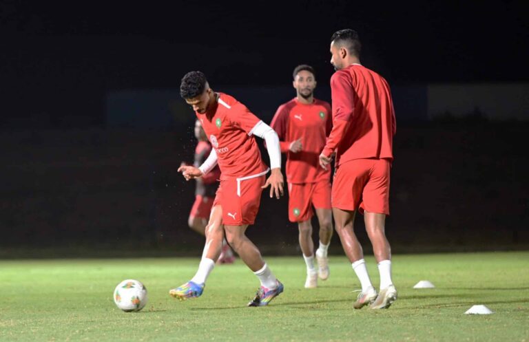 المنتخب الوطني للمحليين يواصل تحضيراته لمباراة كينيا