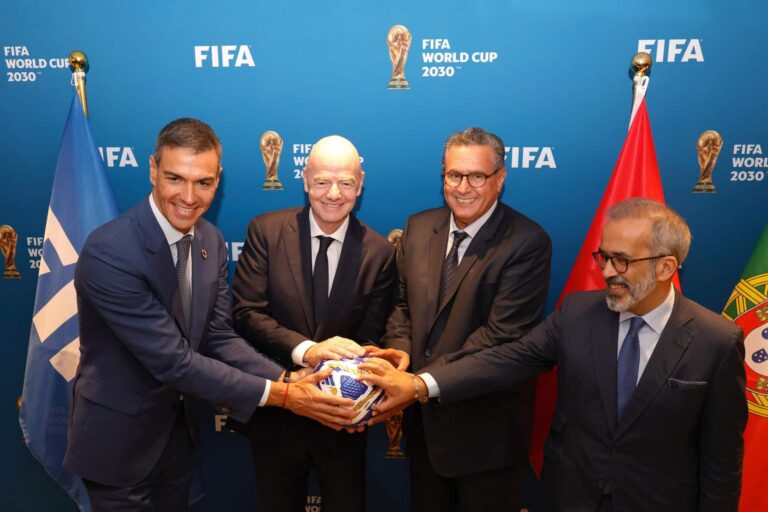 أخنوش يشارك في اجتماع للفيفا بشأن التحضيرات لكأس العالم 2030