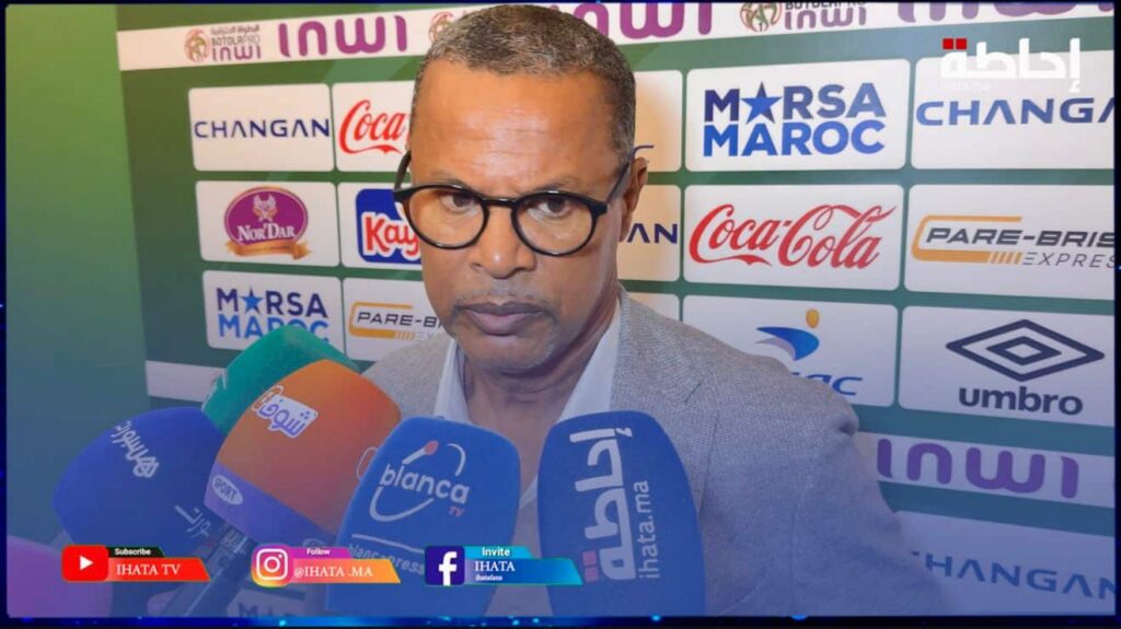 الشابي مدرب الرجاء الرياضي