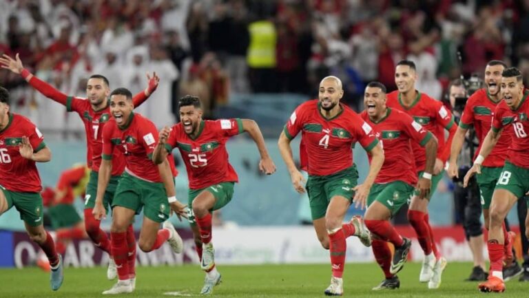 انتقالات تاريخية ترفع قيمة ميركاتو اللاعبين المغاربة