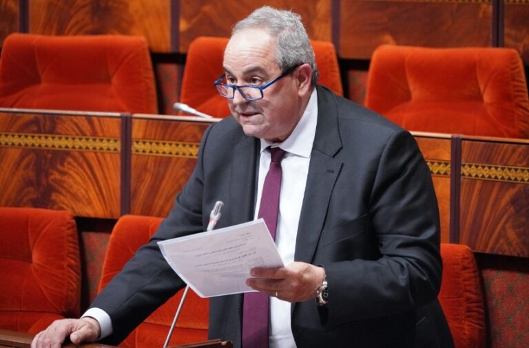 مشروع قانون التعليم العالي يثير جدلا واسعا: غياب التشاور وتهميش الجامعة العمومية