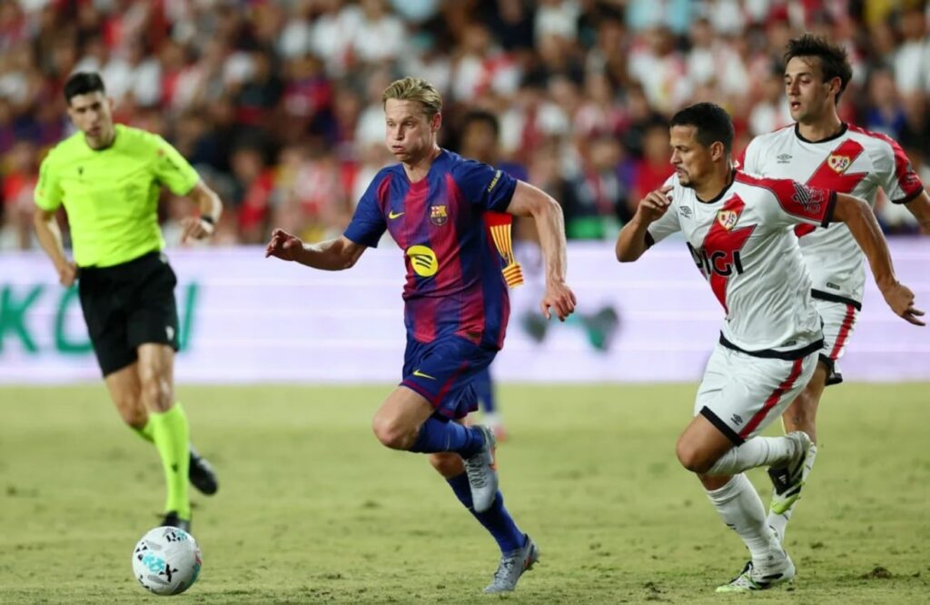نادي برشلونة يتعادل مع رايو فايكانو
