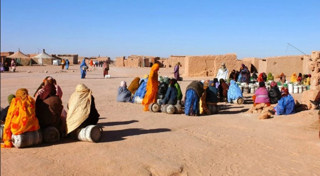 تقرير صادم ينتقد أوضاع النساء والأطفال في مخيمات تندوف