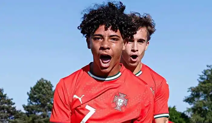 استدعاء كريستيانو جونيور إلى منتخب البرتغال تحت 16 عاما