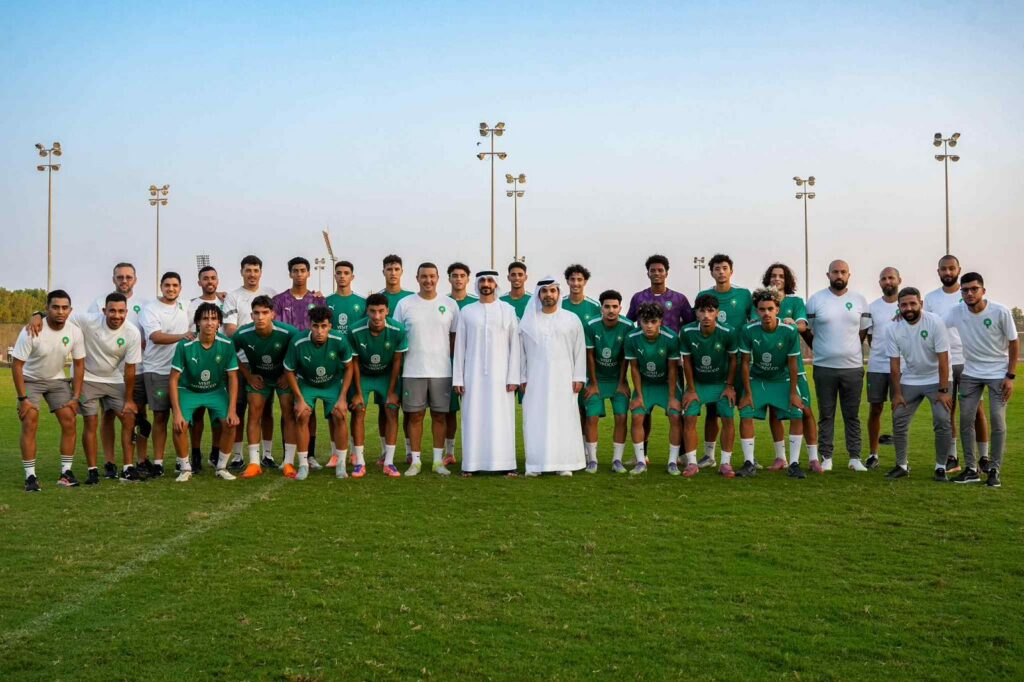 نادي الحمرية الإماراتي يكرم منتخب المغرب للناشئين (صور)