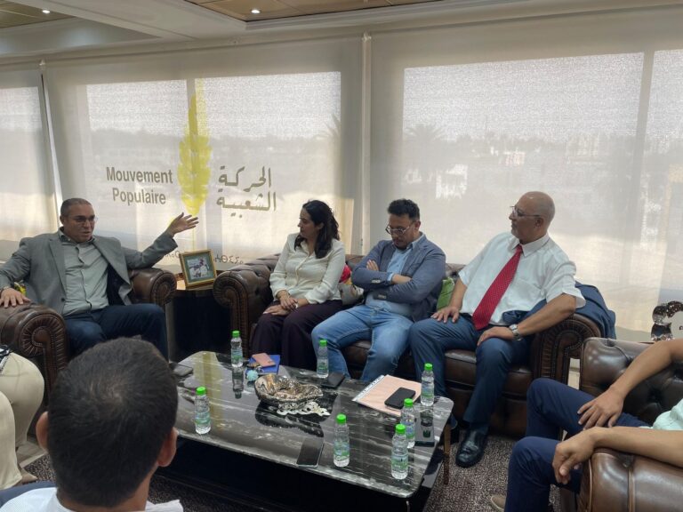 التنسيقية الوطنية لضحايا زلزال الحوز تلتقي الأمين العام لحزب الحركة الشعبية وتعرض مستجدات ومعاناة المتضررين