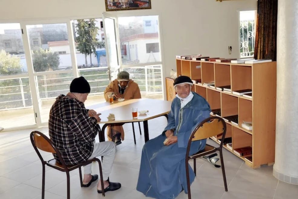 مؤسسات الرعاية الاجتماعية