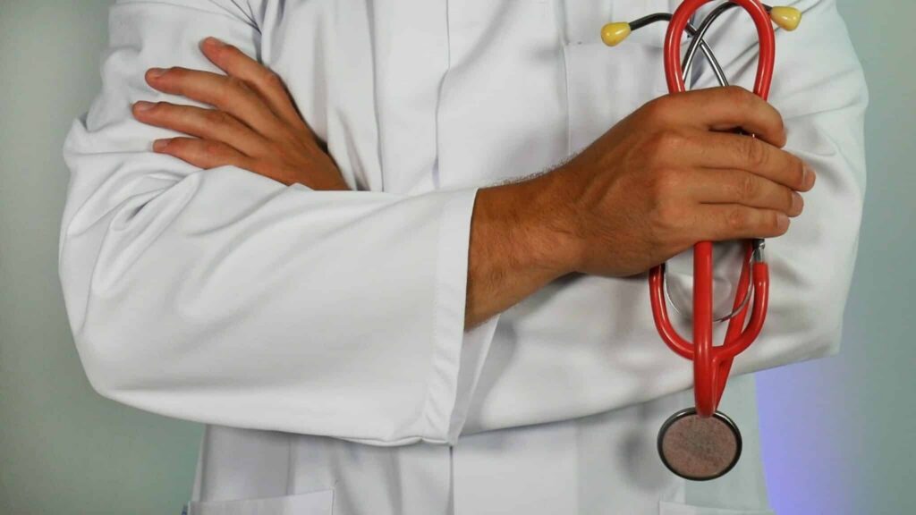التنظيمات النقابية والمهنية الممثلة لمهنيي الصحة
