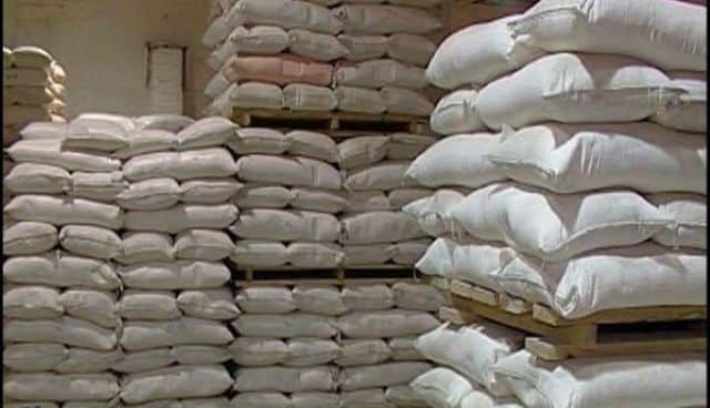 فتح بحث قضائي في موضوع طحن الورق مع الدقيق