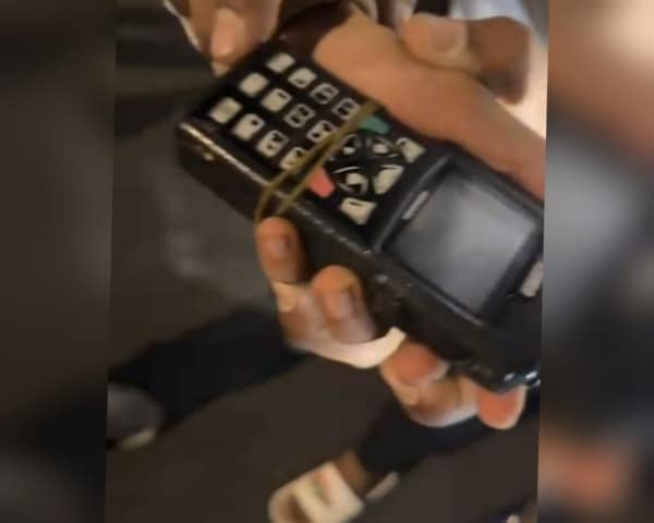 أمن مراكش يطيح بمراهقين عبثوا بجهاز لاسلكي خلال أحداث سيدي يوسف بن علي