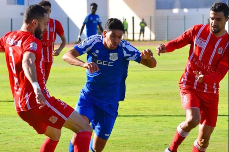 الدفاع الحسني الجديدي يفوز على ضيفه الفتح الرباطي