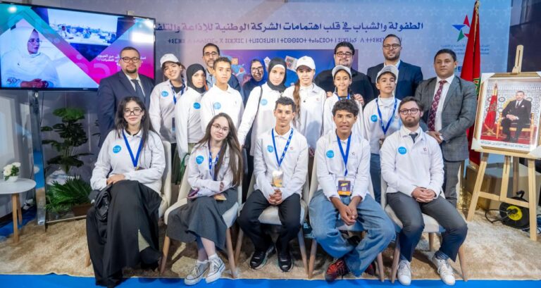 الـ"SNRT" تقرب الشباب والأطفال من دورها في مواكبة الأحداث الوطنية الكبرى