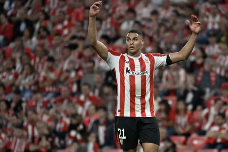 الدوري الإسباني.. المهاجم المغربي مروان سنادي يخضع لجراحة في الركبة