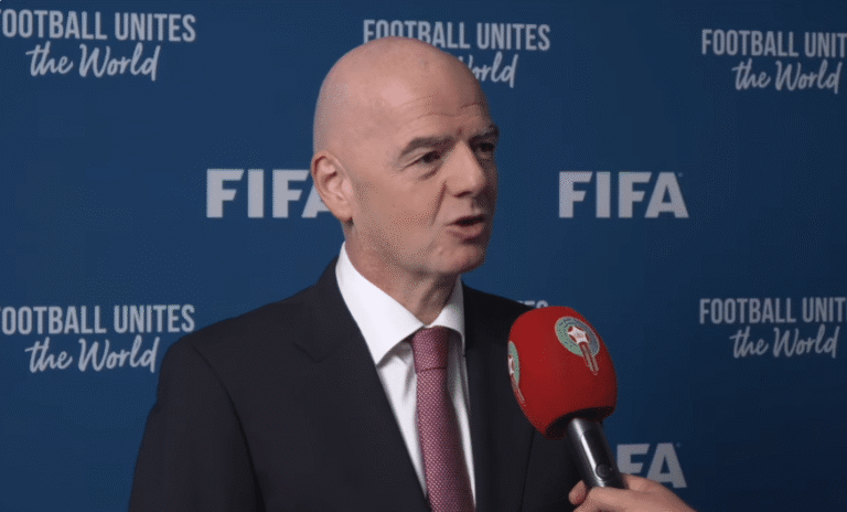 رئيس “الفيفا” يثني مجددا على الطفرة الكروية المغربية ويحتفي بتتويج منتخب الشباب