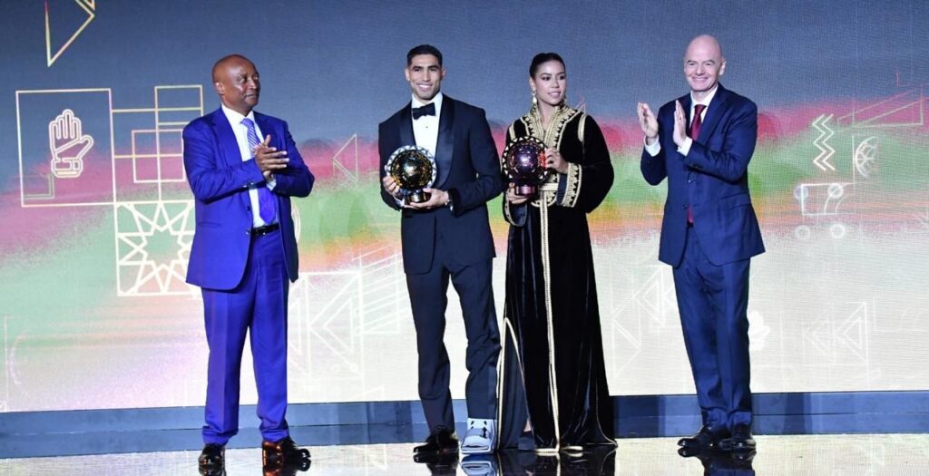 تتويج المغربي، أشرف حكيمي، بـ جائزة أفضل لاعب في فئة الرجال وغزلان شباك أفضل لاعبة