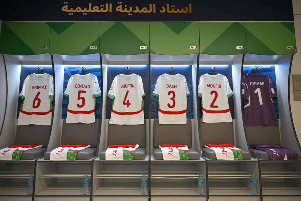 تشكيلة المنتخب الوطني الرديف أمام سلطنة عمان