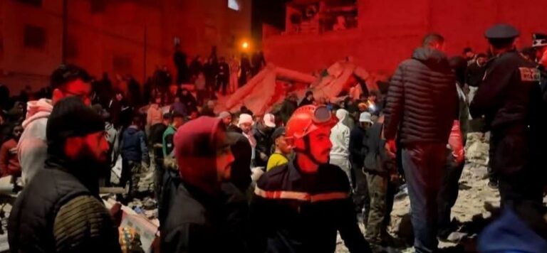 ارتفاع حصيلة قتلى انهيار بنايتين متجاورتين في فاس