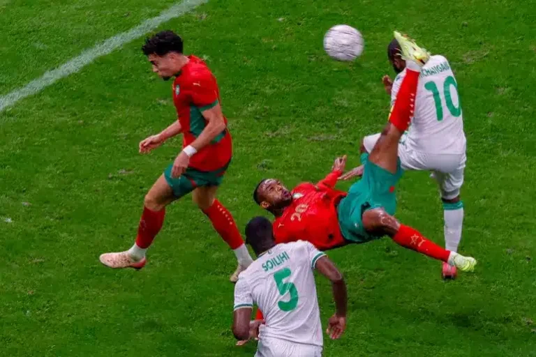 ليكيب: أيوب الكعبي يتألق بمقصياته البديعة ويترك بصمة لافتة في كأس إفريقيا