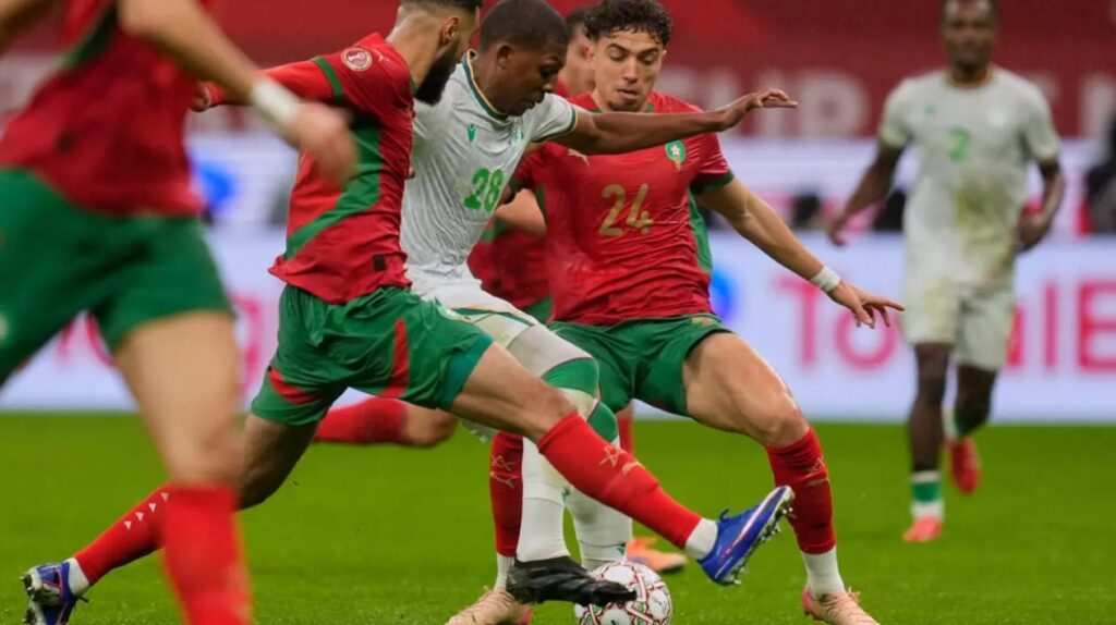 المنتخب المغربي يفتتح كان 2025 بثنائية نظيفة أمام جزر القمر
