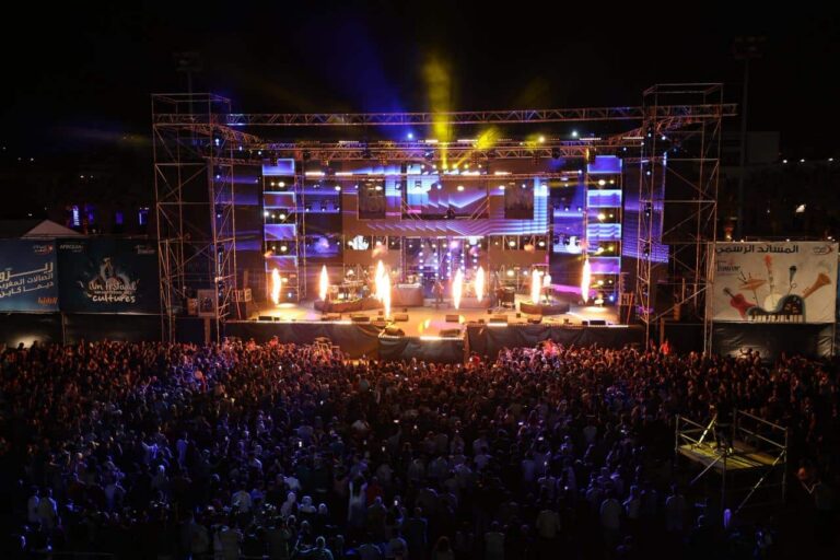 مهرجان تيميتار .. الفنانون الأمازيغ في صُلب حوار موسيقي عالمي دورة بهوية إفريقية راسخة