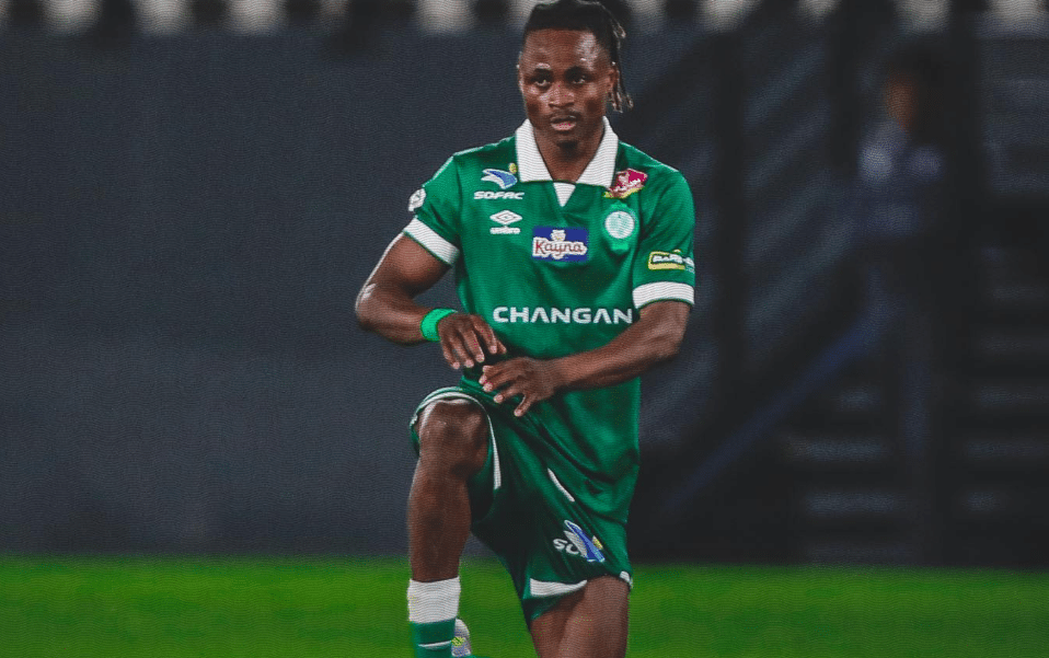 البطولة1.. الرجاء يتعادل مع مضيفه اتحاد تواركة