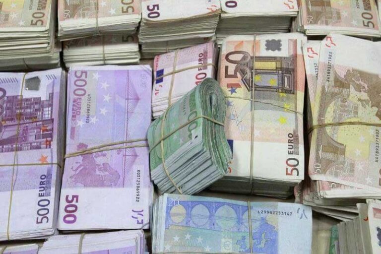 تحويلات المغاربة المقيمين بالخارج
