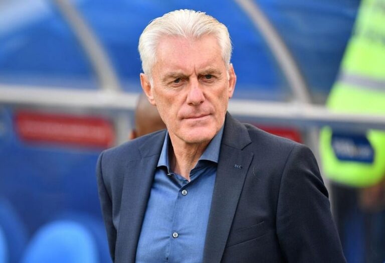 مدرب جنوب إفريقيا هوغو بروس يشدد على ضرورة الفوز على الكاميرون في ثمن نهائي كأس إفريقيا