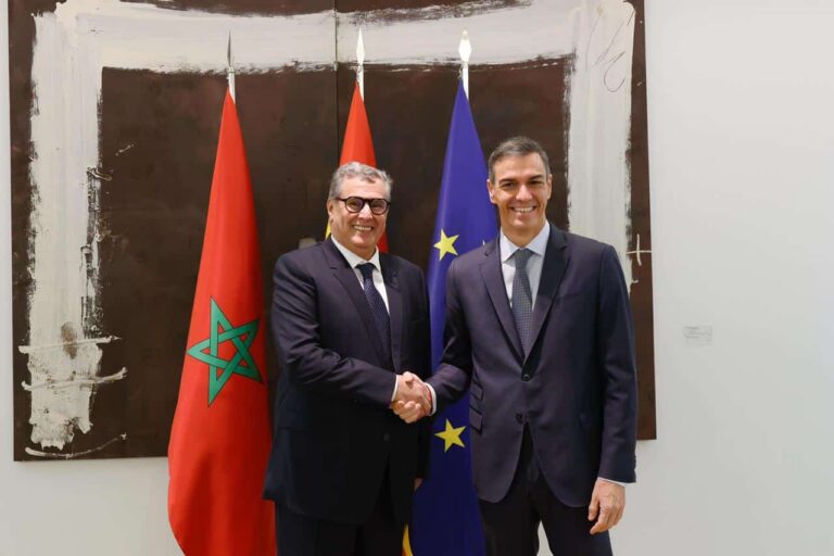 أخنوش وبيدرو سانشيز يؤكدان متانة العلاقات المغربية-الإسبانية
