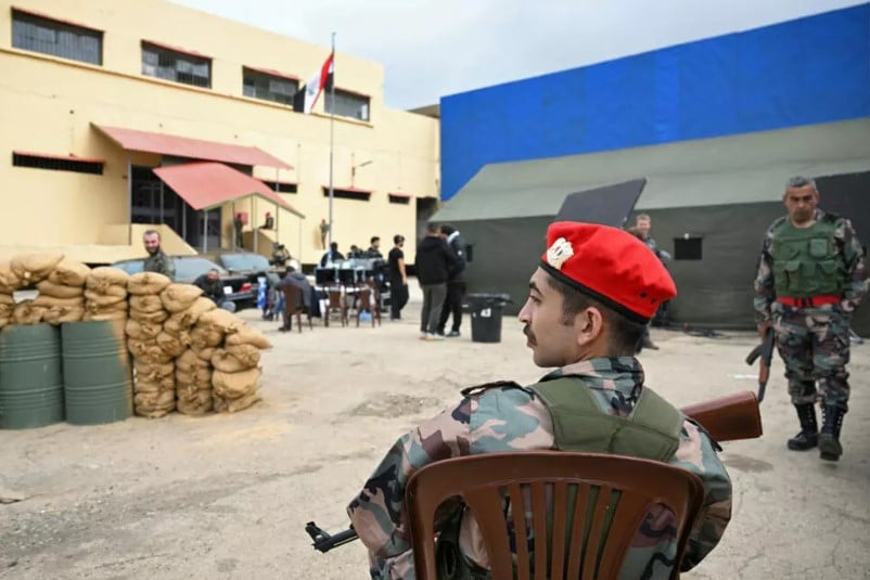 سوريا.. صورة ملتقطة أثناء تصوير مشهد من مسسل الخروج إلى البئر في لبنان