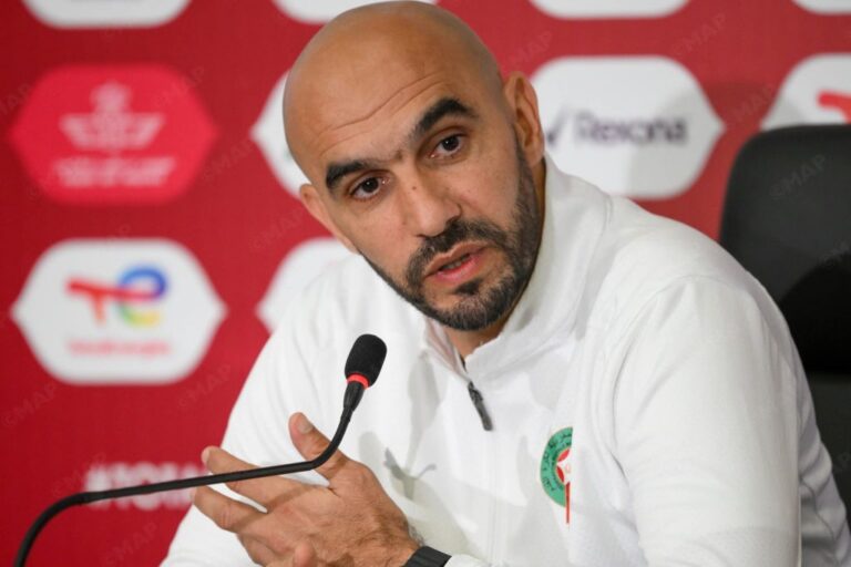 وليد الركراكي: نهائي تاريخي أمام السنغال يتطلب تركيزا كاملا وروحا قتالية
