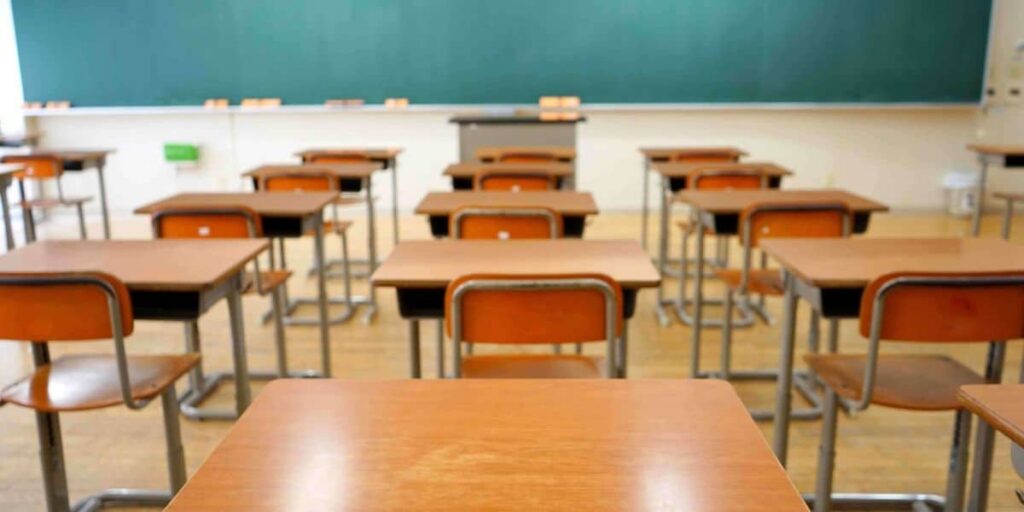 استئناف الدراسة بجميع المؤسسات التعليمية بسيدي قاسم الاثنين استمرار تعليق الدراسة بداية الأسبوع بالمؤسسات التعليمية بجهة طنجة-تطوان-الحسيمة