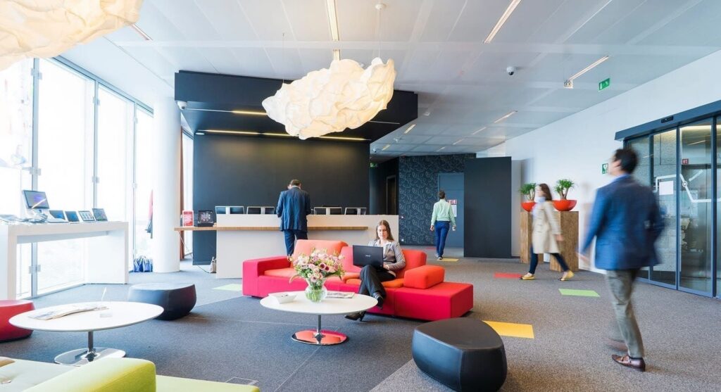 البرنامج الدولي "Best Places to Work" يكشف عن نتائج تصنيف أفضل أماكن العمل في المغرب لسنة 2025