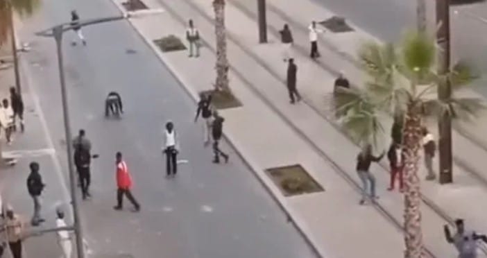 الرشق بالحجارة