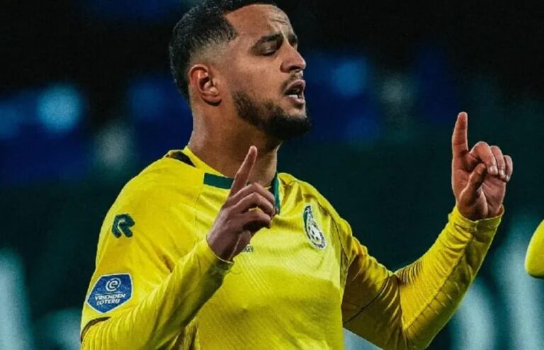 المغربي إحتارين لاعب نادي فورتونا سيتارد