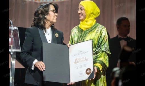 تكريم أوروبي لبروفيسورة مغربية من جامعة القاضي عياض في مؤتمر فيينا للطب الإشعاعي
