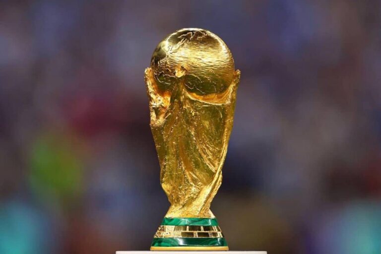 مفاجآت كأس العالم لكرة القدم المنتخبات الأكثر تتويجا في كأس العالم قوائم كأس العالم 2026 نظام كأس العالم 2026