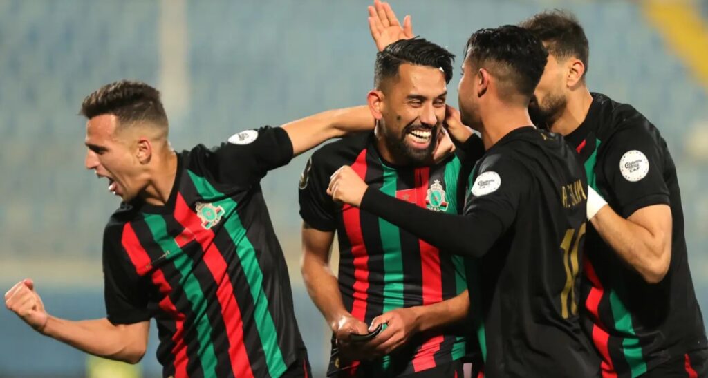 الدورة 25 من البطولة الاحترافية