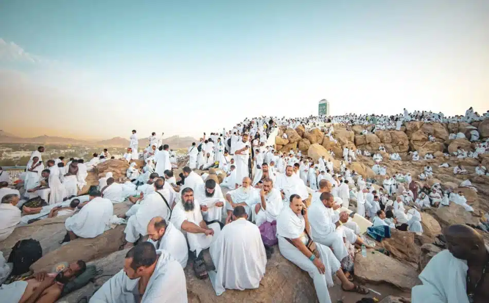 مغادرة الوفد الرسمي للحجاج المغاربة إلى الديار المقدسة لأداء مناسك الحج